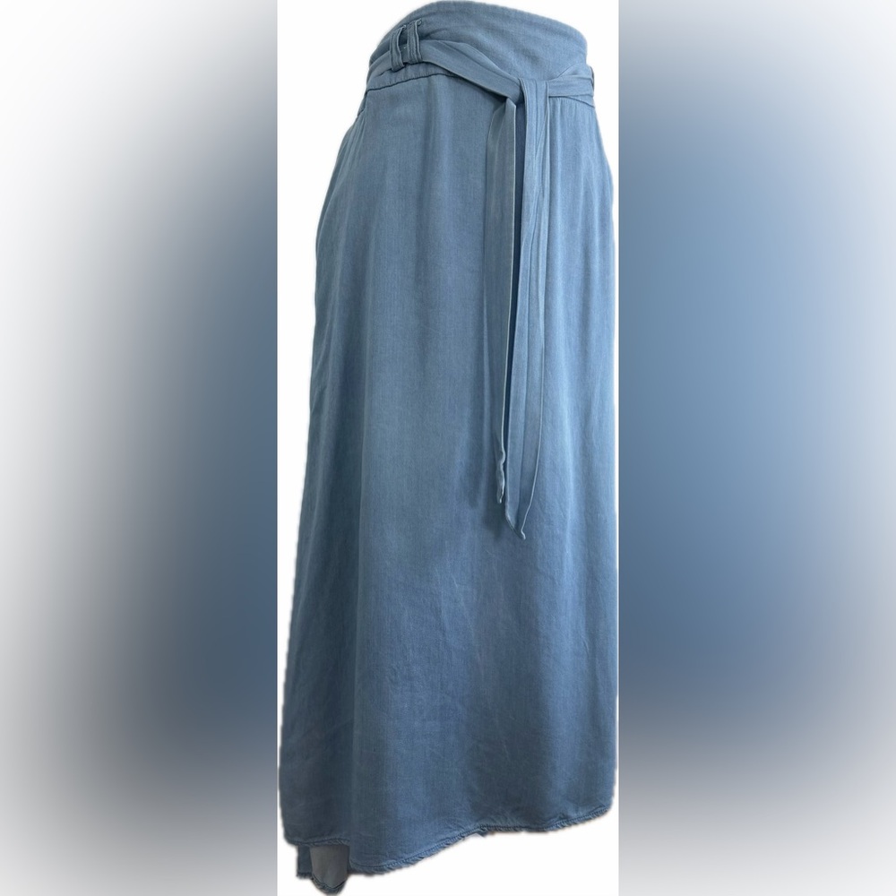 Westport 1962 Brand Chambray Belted Asymmetrical Skirt - Picture 2 of 9